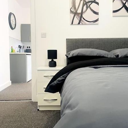 دربي #10Bs 1 Bed Serviced Apartment المظهر الخارجي الصورة