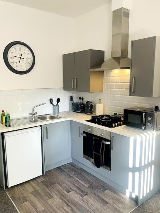 دربي #10Bs 1 Bed Serviced Apartment المظهر الخارجي الصورة